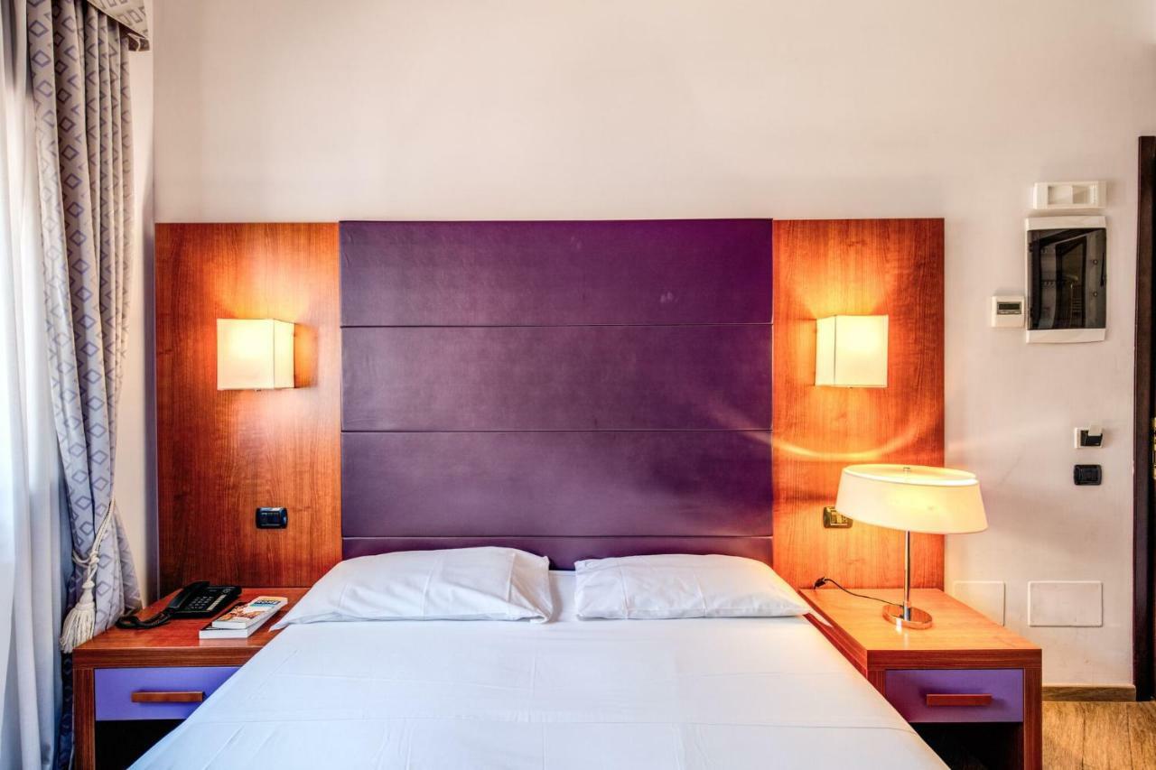 Hotel Roma Tiburtina Metro Eksteriør billede